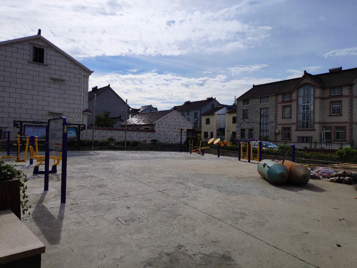 航头镇果园村2组健身苑点