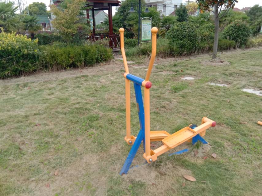 室外椭圆机