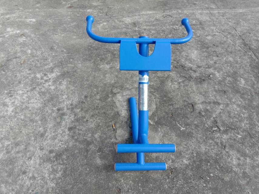 背肌训练器