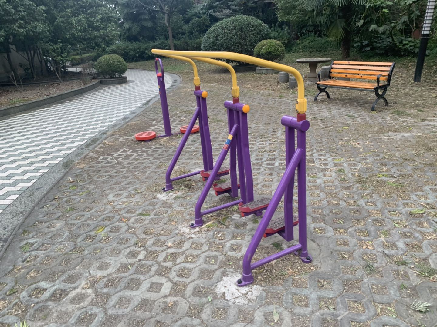 太空漫步器