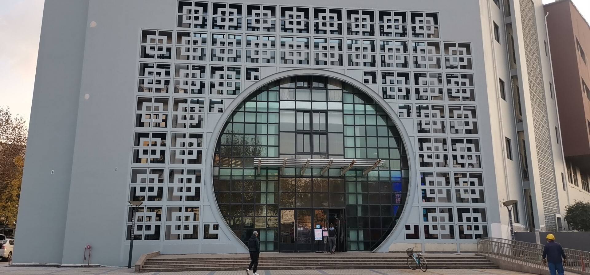 祝桥镇施湾市民健身中心