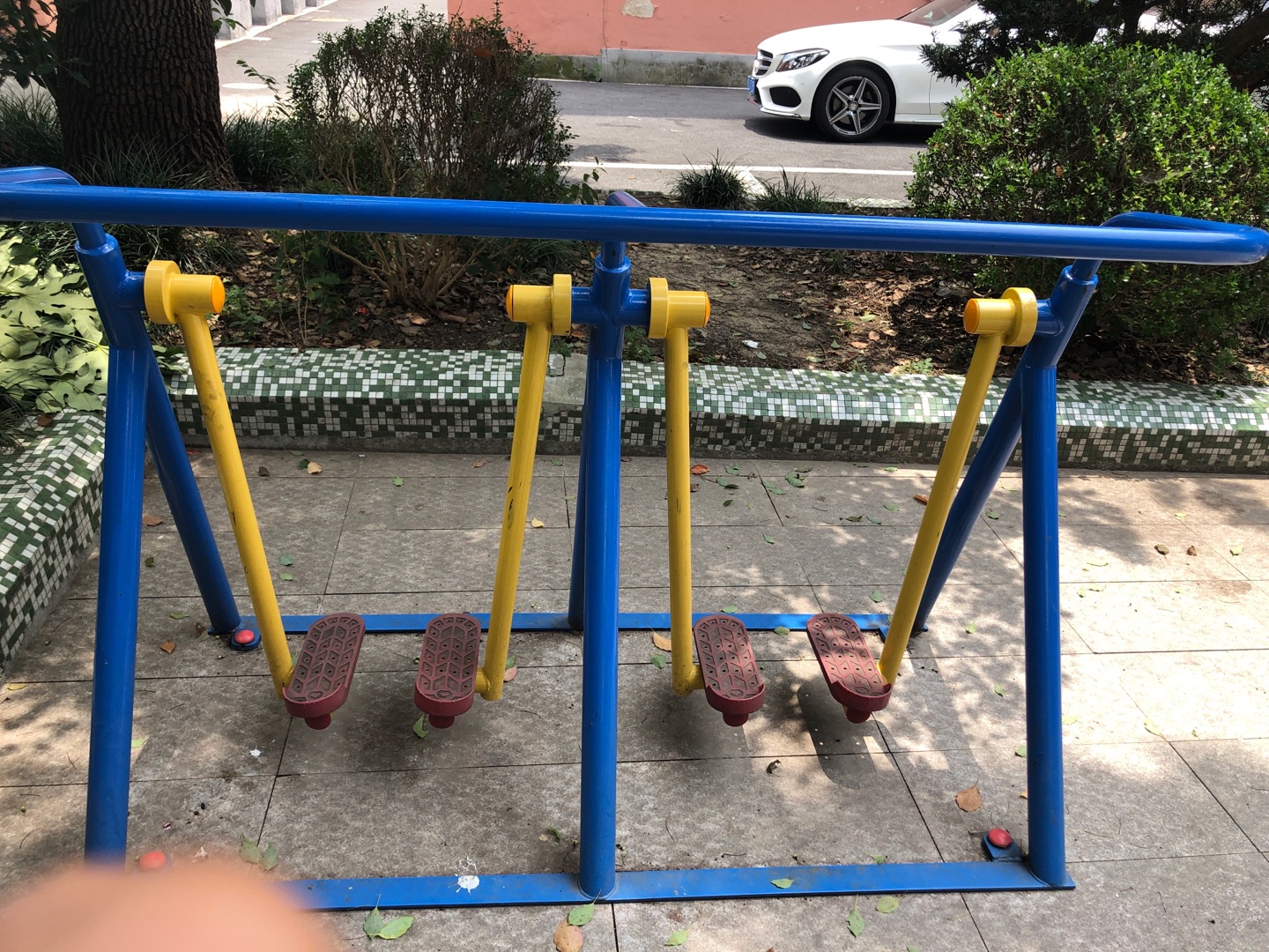 双人漫步器