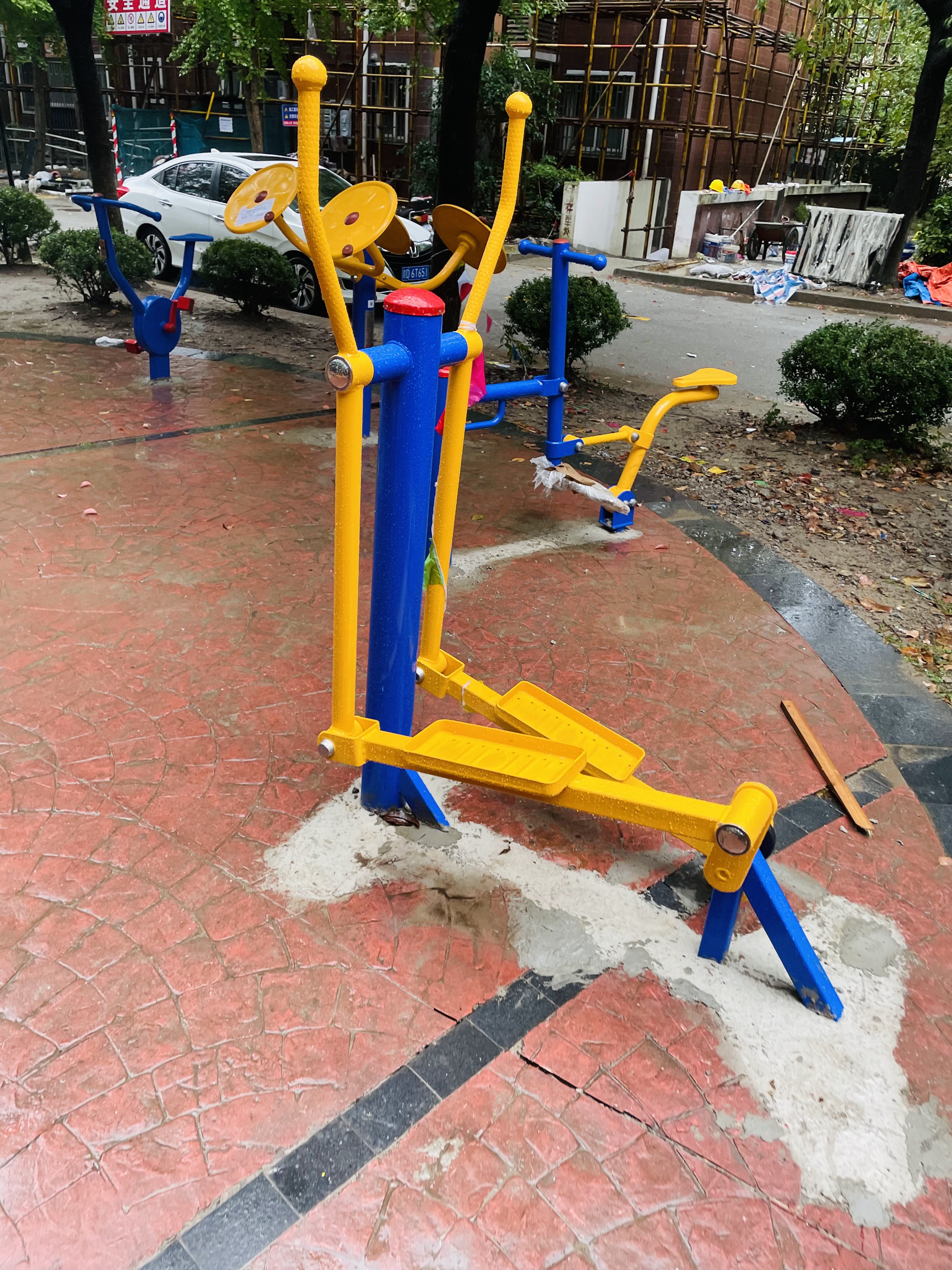 室外椭圆机