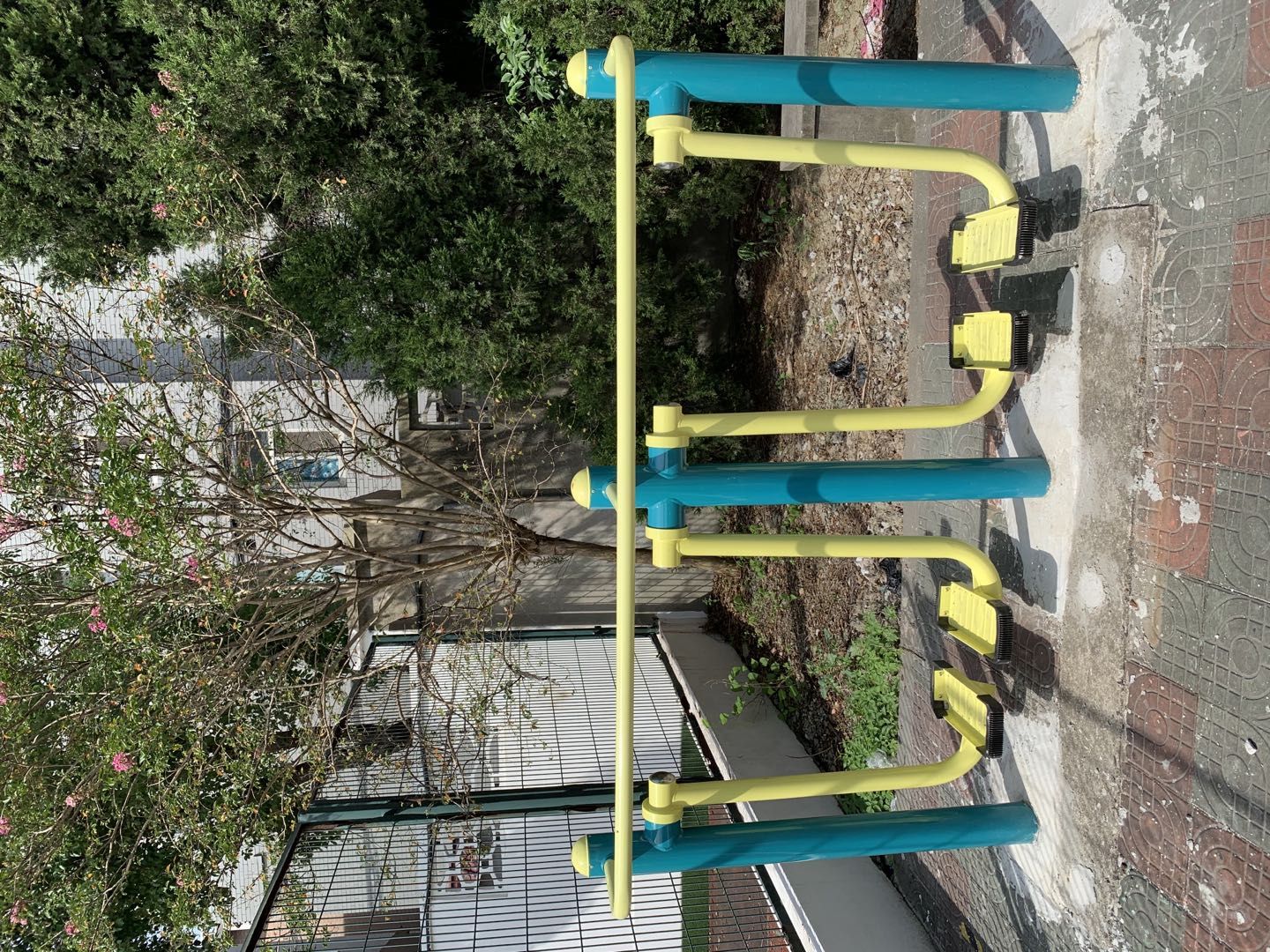 二位智能太空漫步机