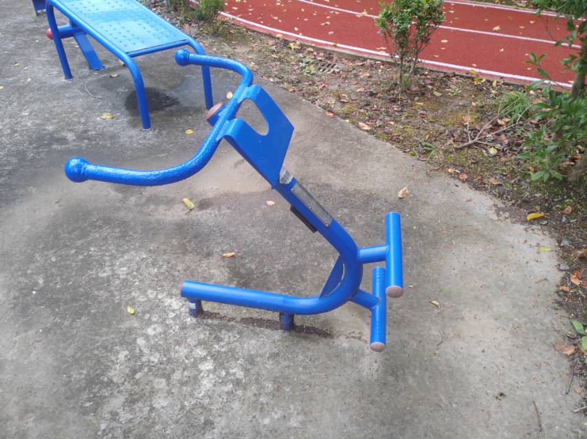 背肌训练器