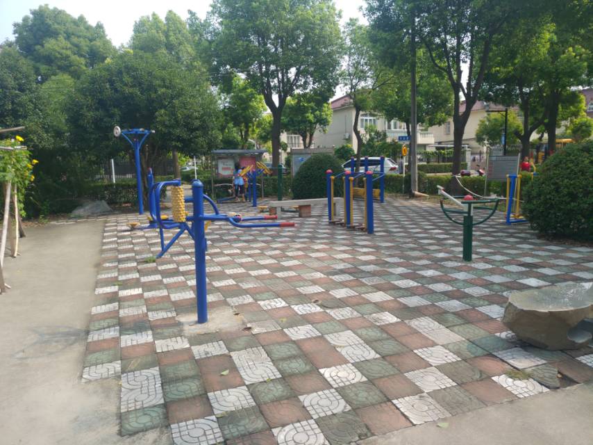 联民花园健身点2