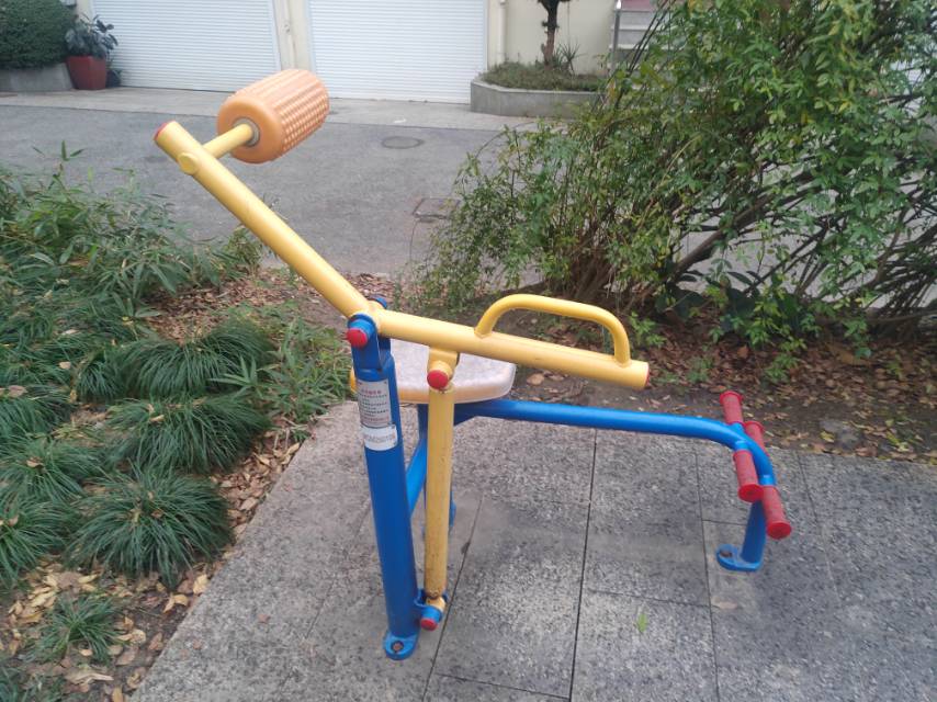 腹背锻炼器