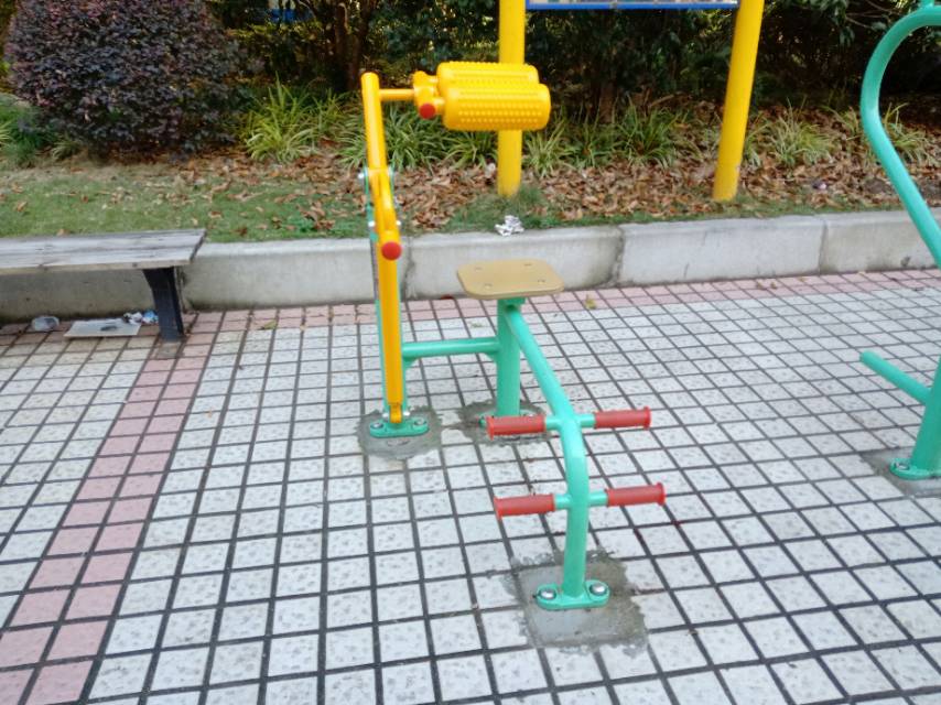 腹背锻炼器