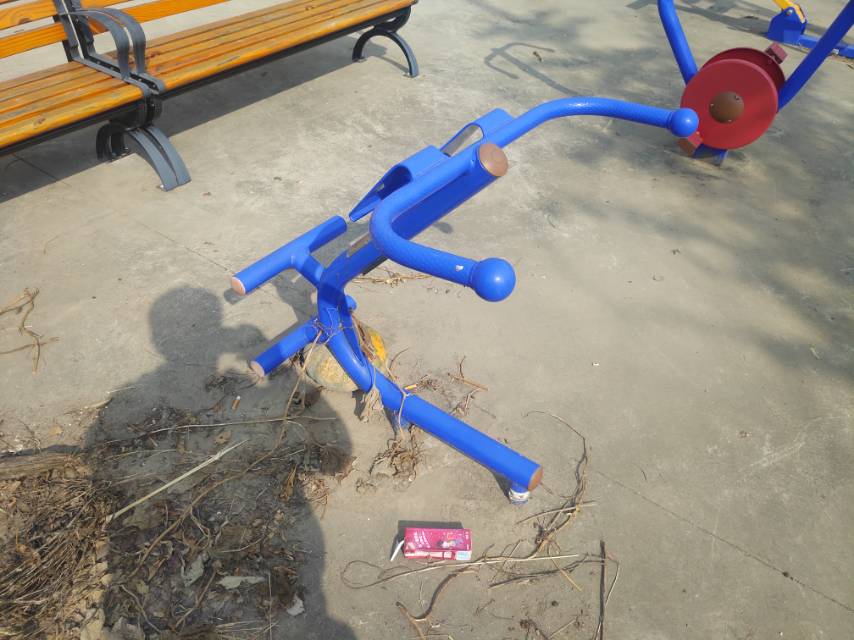背肌训练器