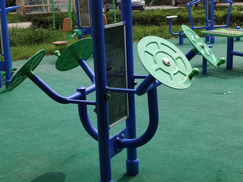 双立柱太极揉推器