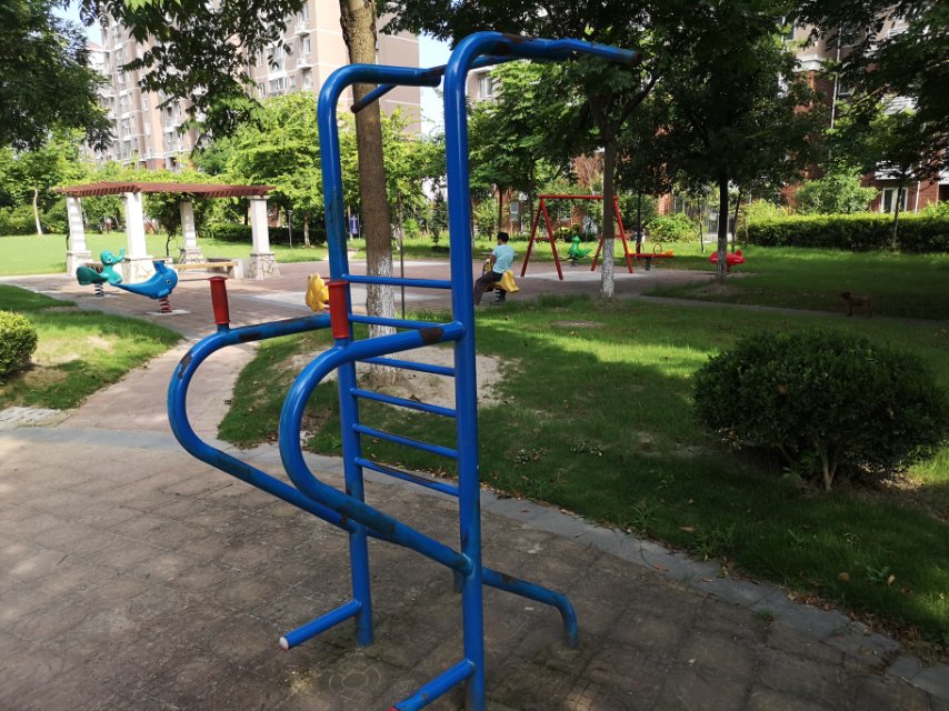 多功能锻炼器