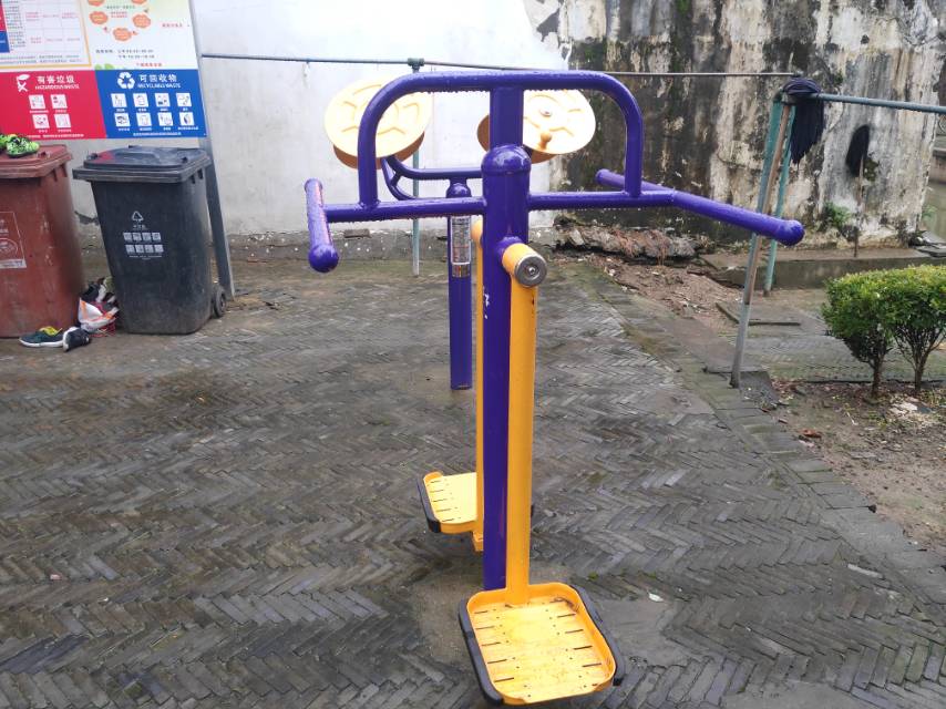钟摆器