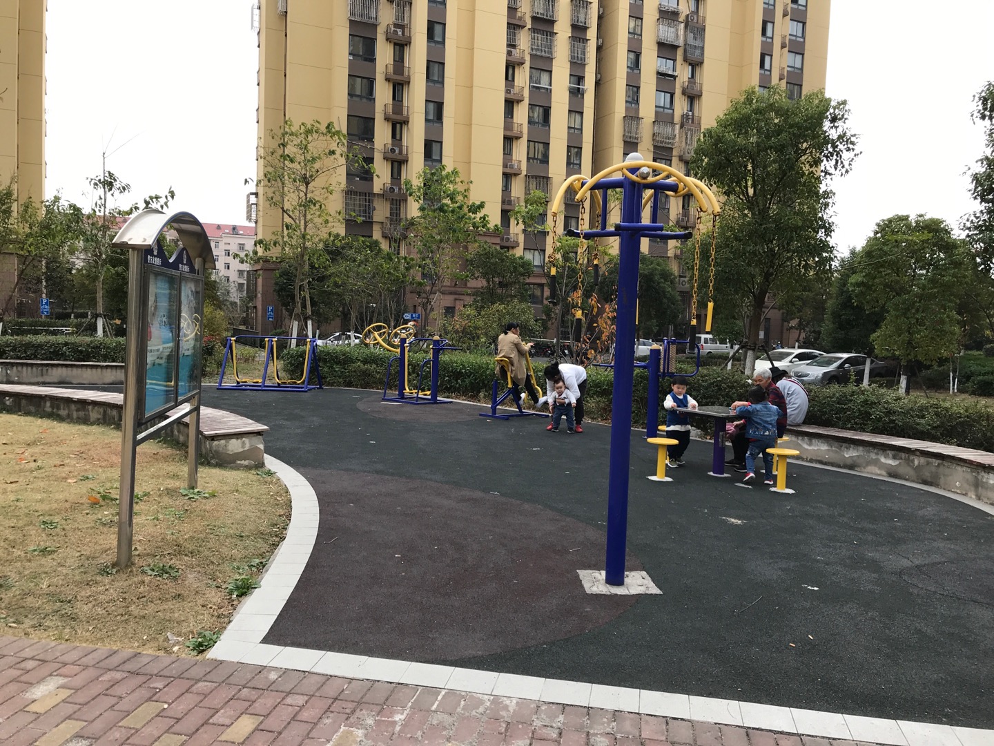 永华苑健身点