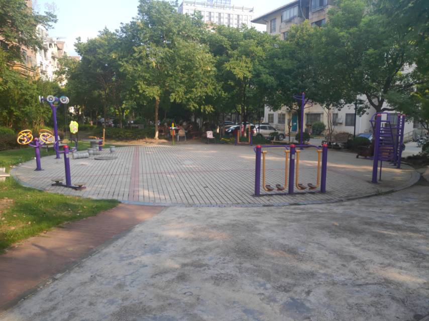 绿苑新城健身点