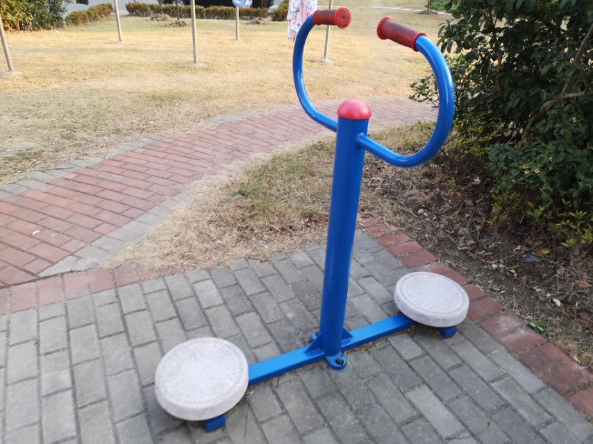 扭腰器