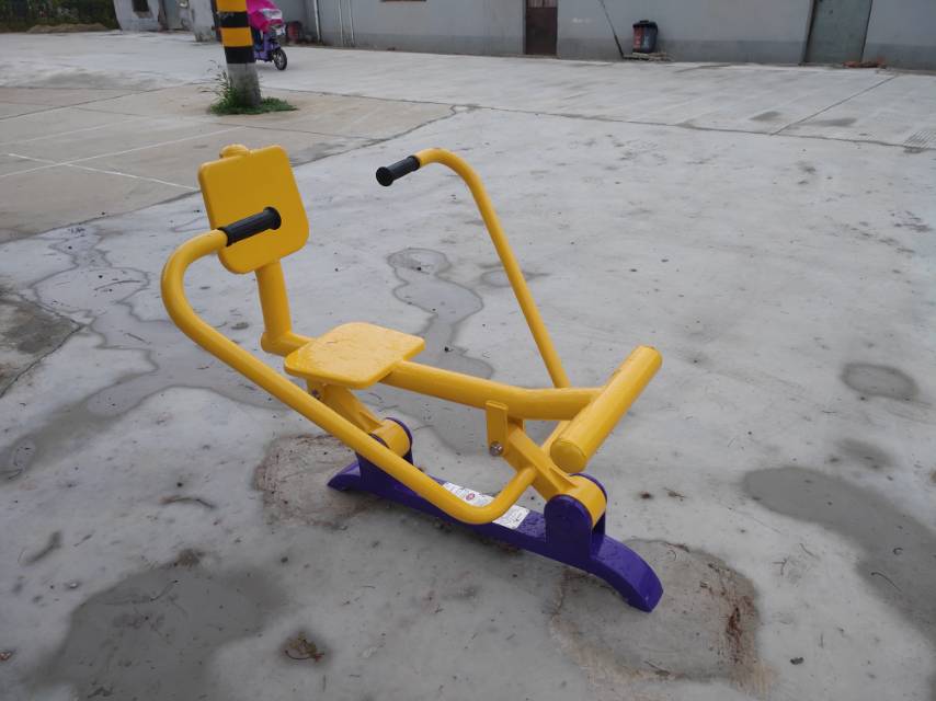 自重式平推训练器