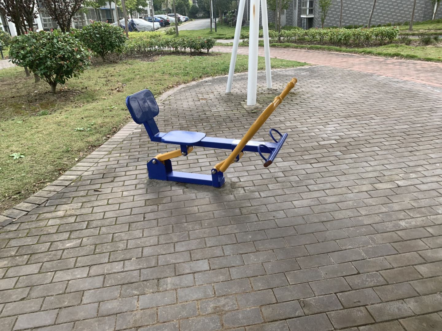 划船器