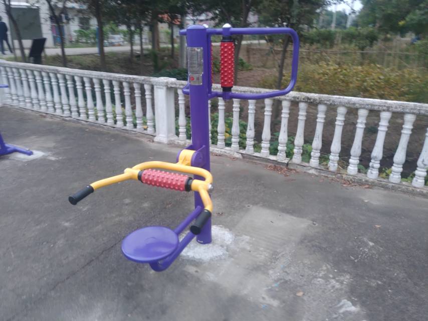 腰背按摩器