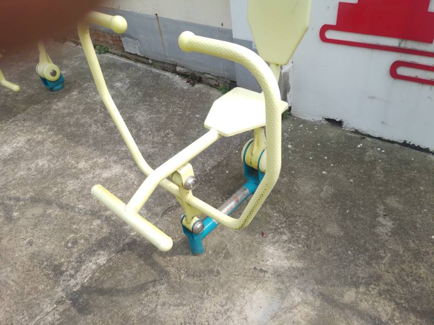 划船器