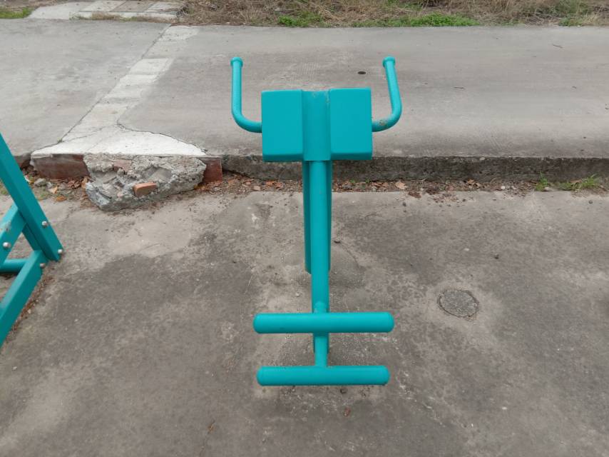 背肌训练器