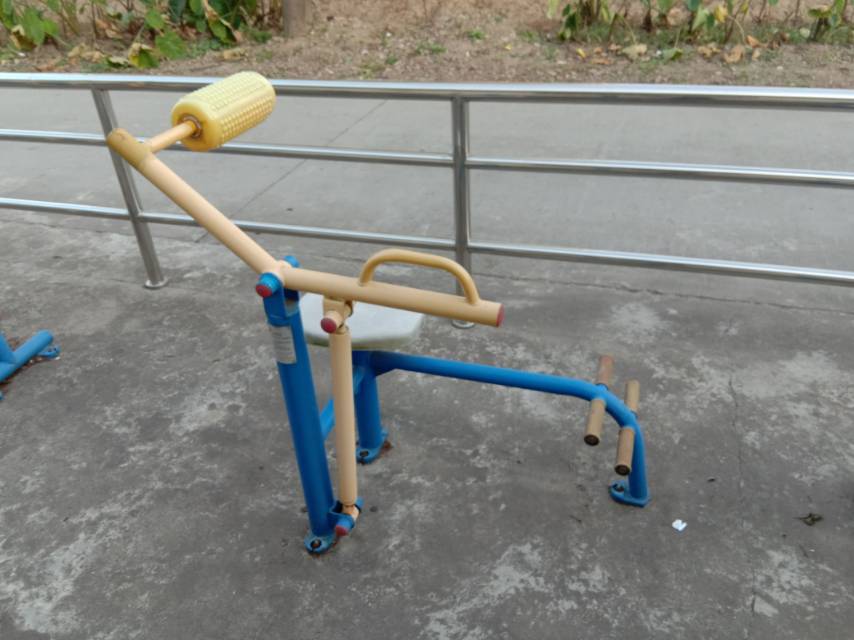 腹背锻炼器