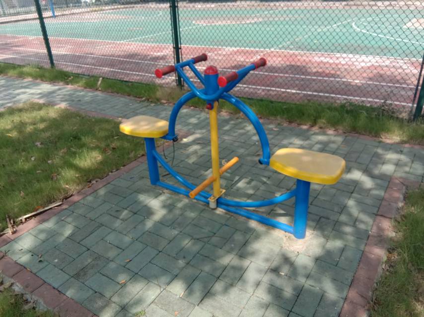 下肢康复器
