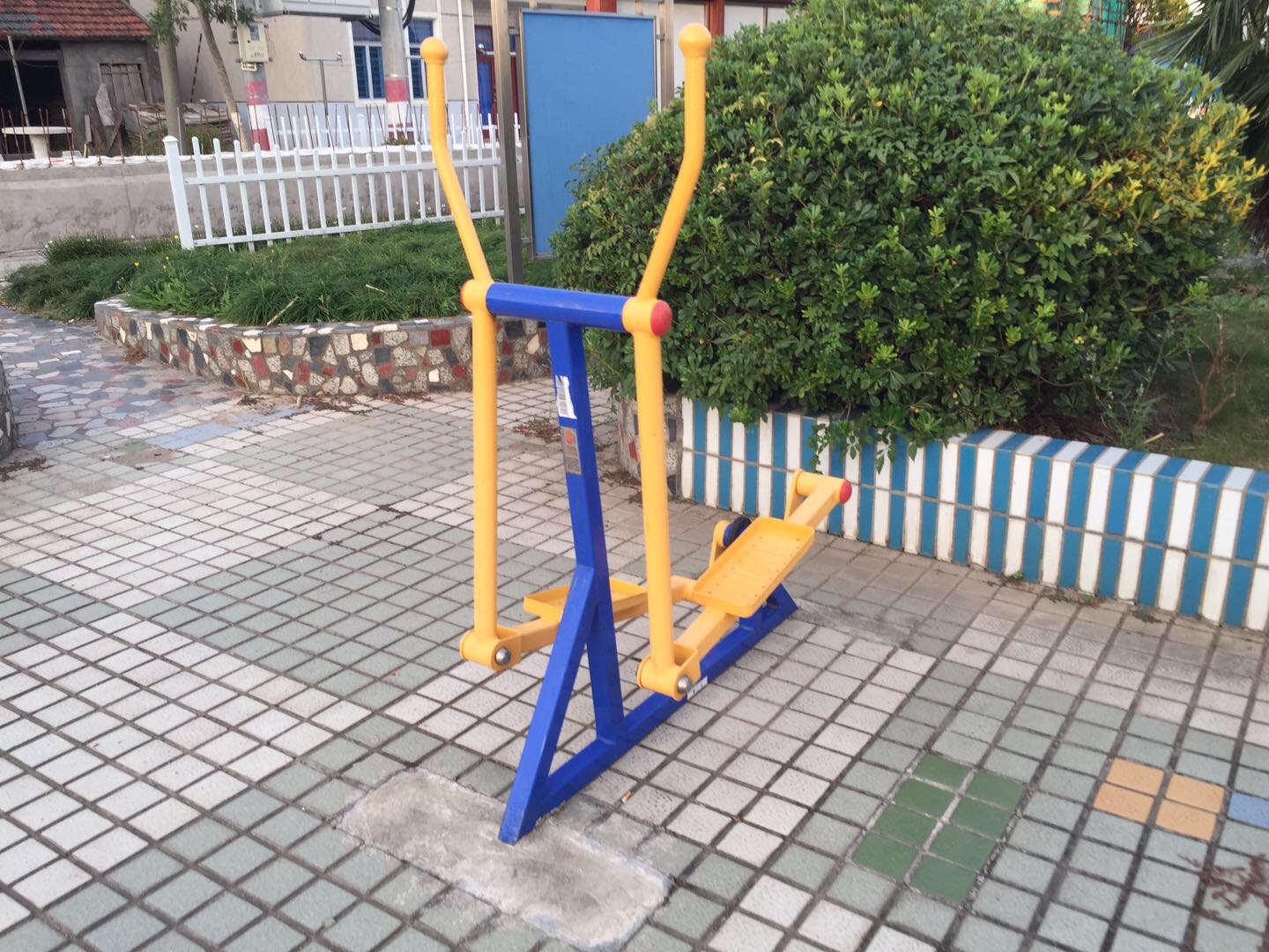 室外椭圆机