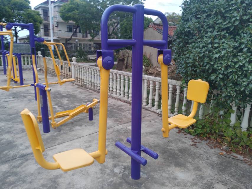 双位蹬力器