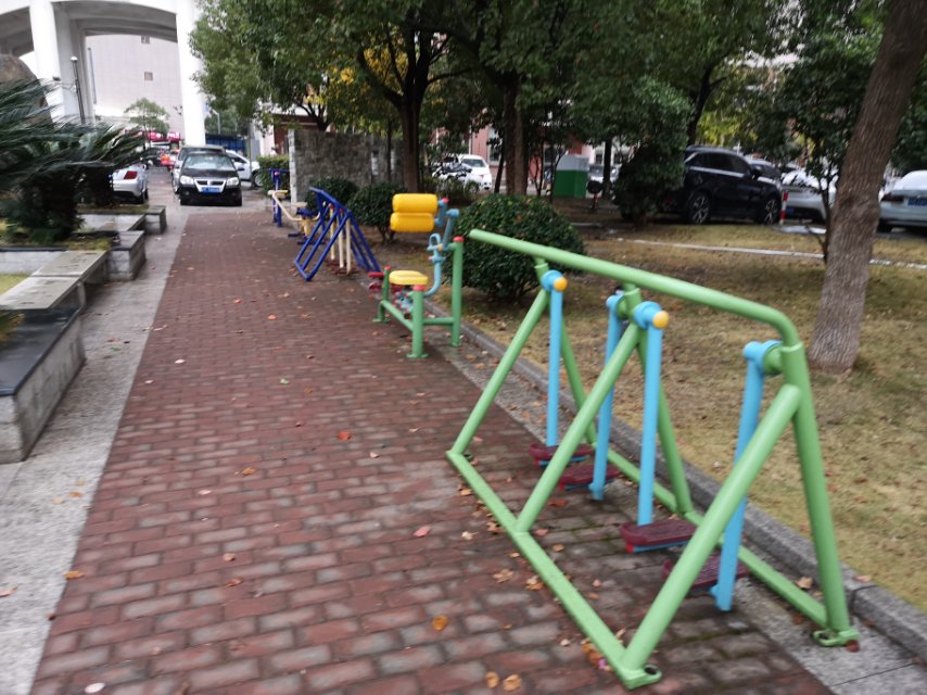 澧溪居委健身点