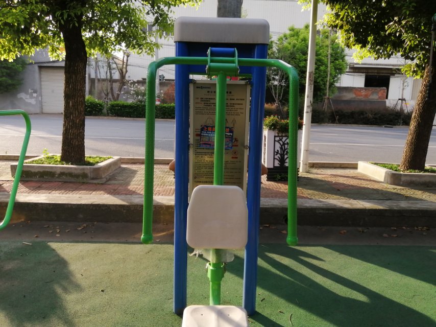 双立柱推力训练器