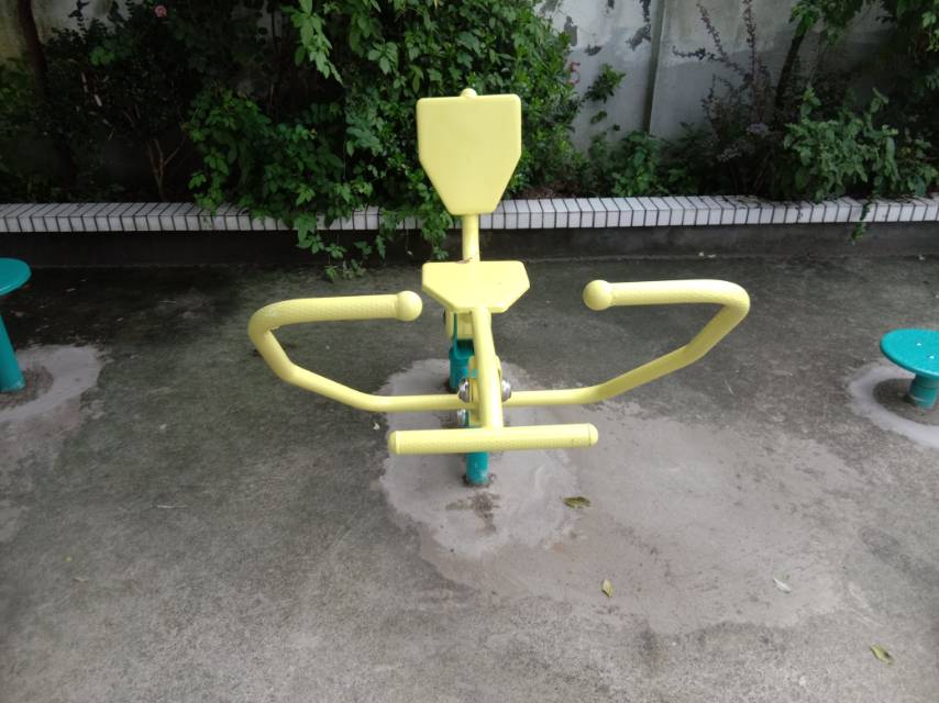 划船器