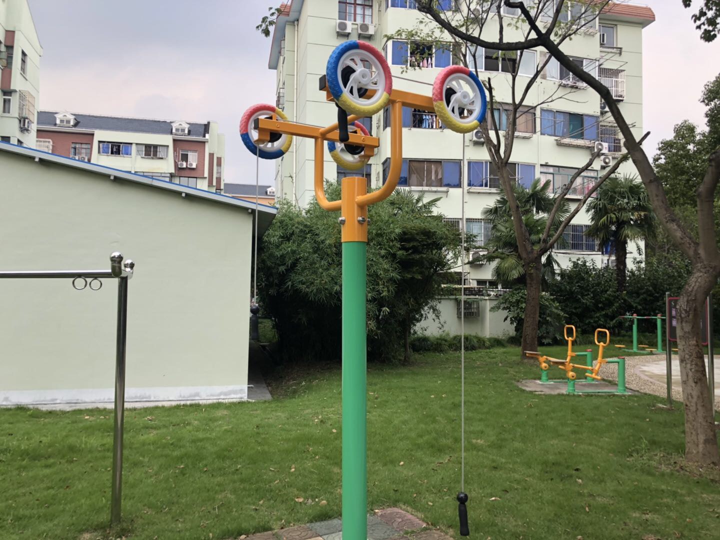 上肢牵引器