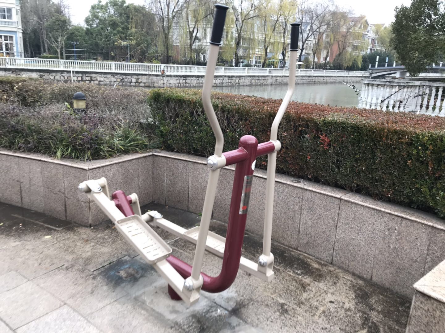 椭圆机