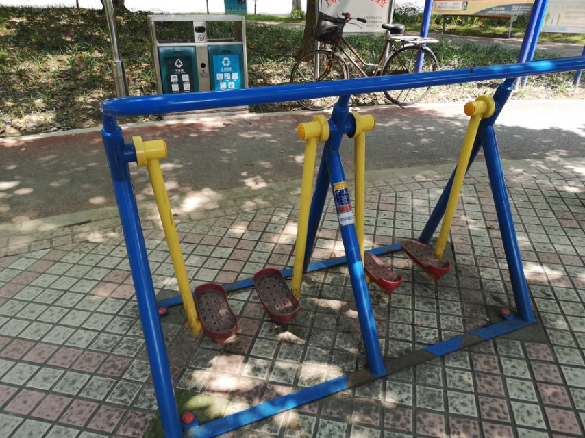 双人漫步器