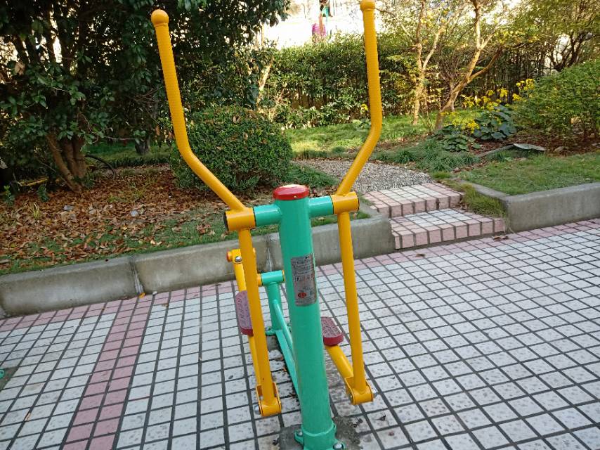 椭圆机