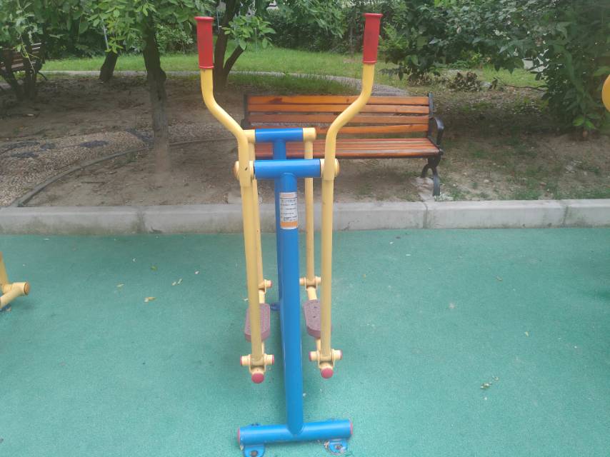 单人漫步器