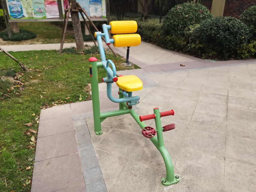 腹背锻炼器