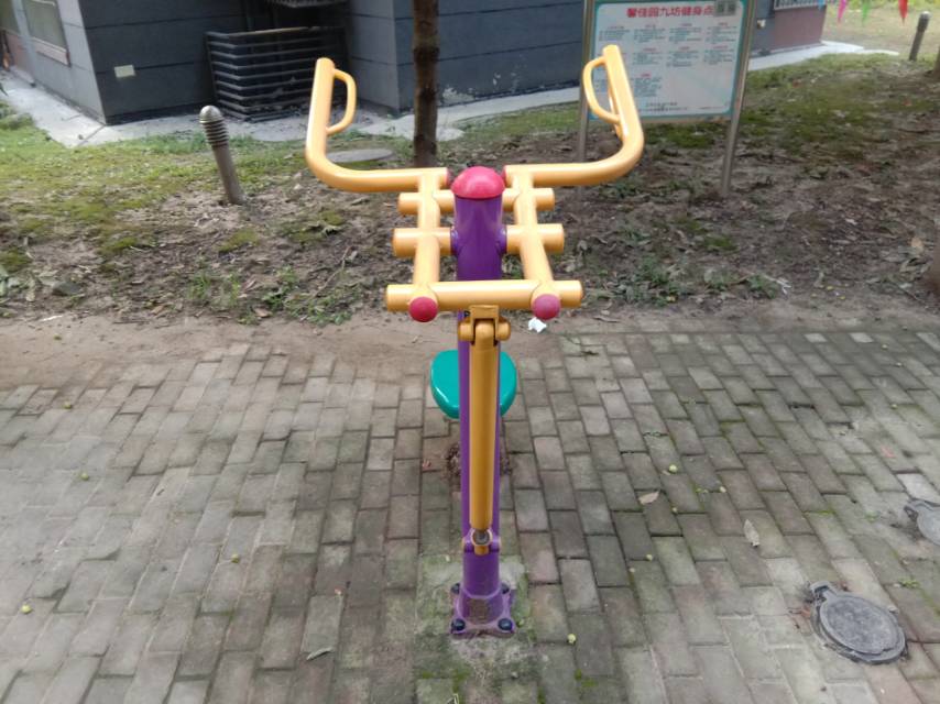 上肢锻炼器