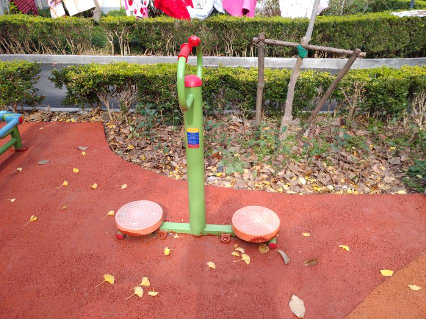 扭腰器
