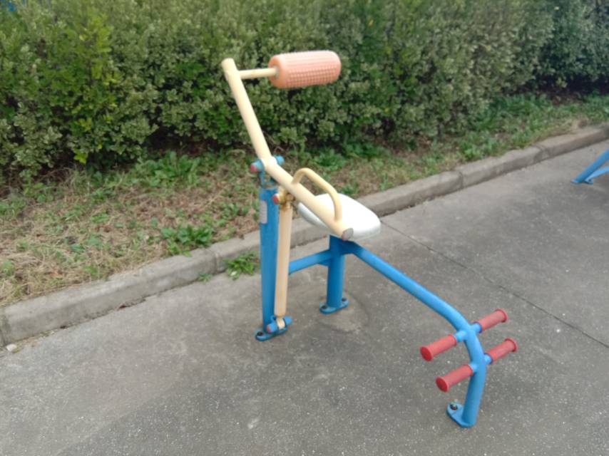 腹背锻炼器