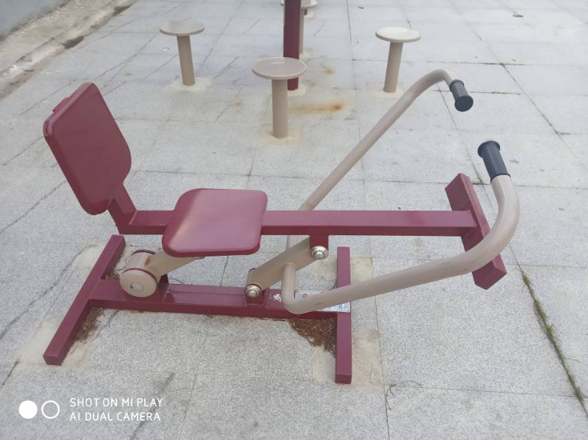划船器