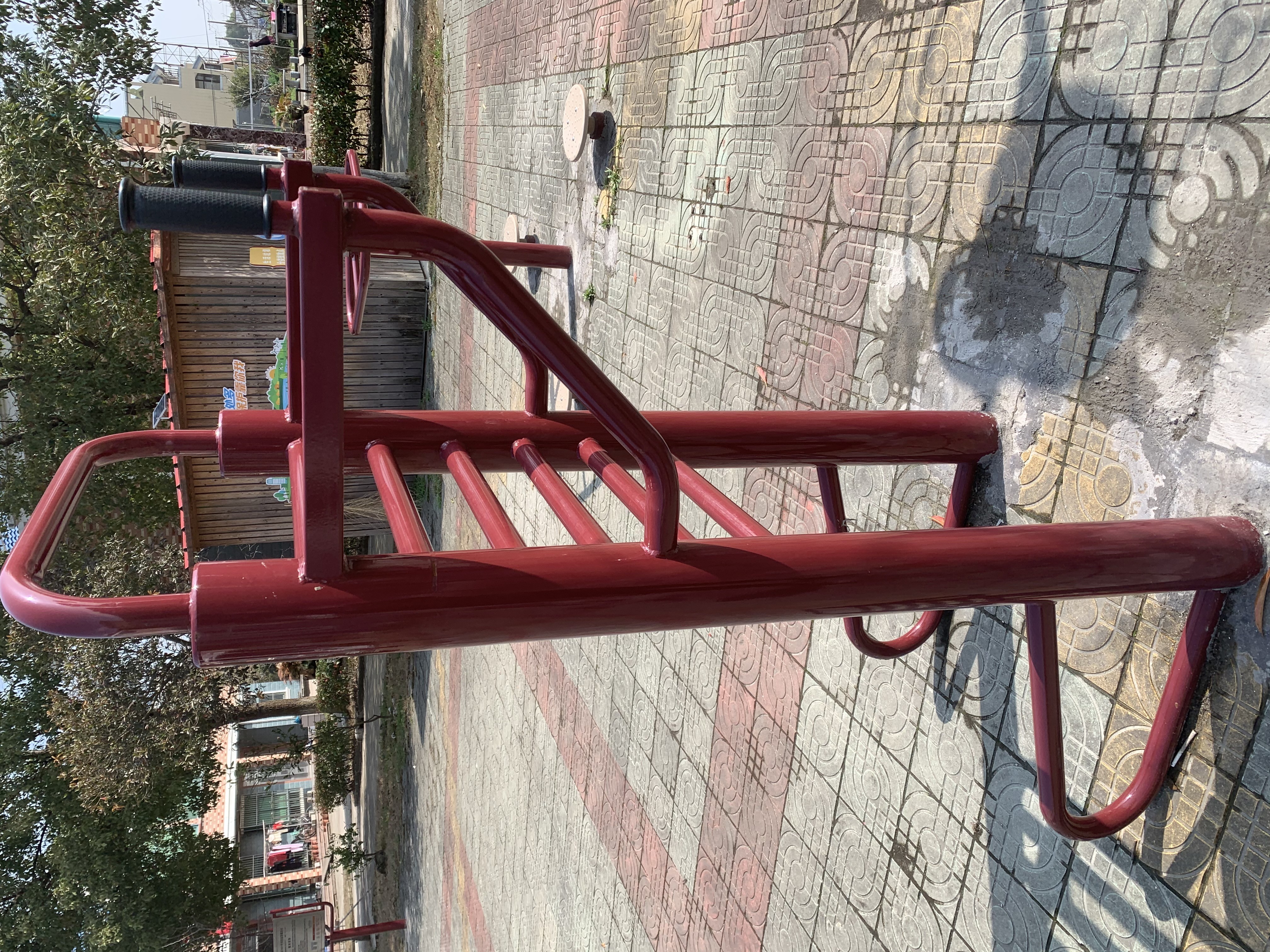 多功能训练器
