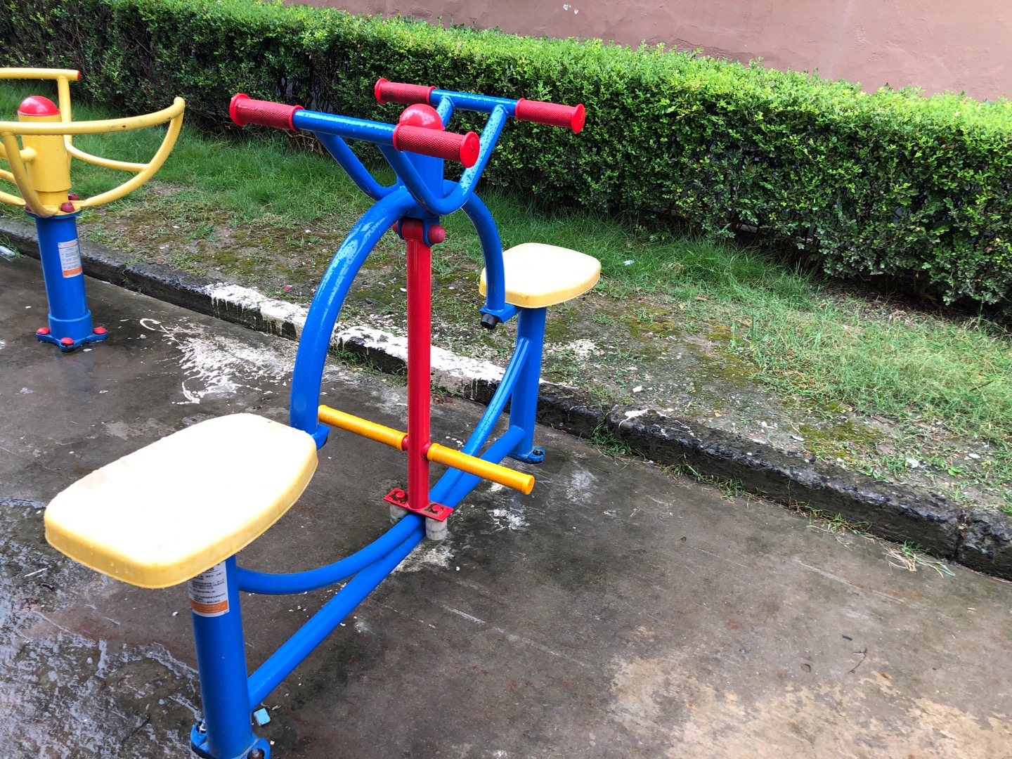 下肢康复器