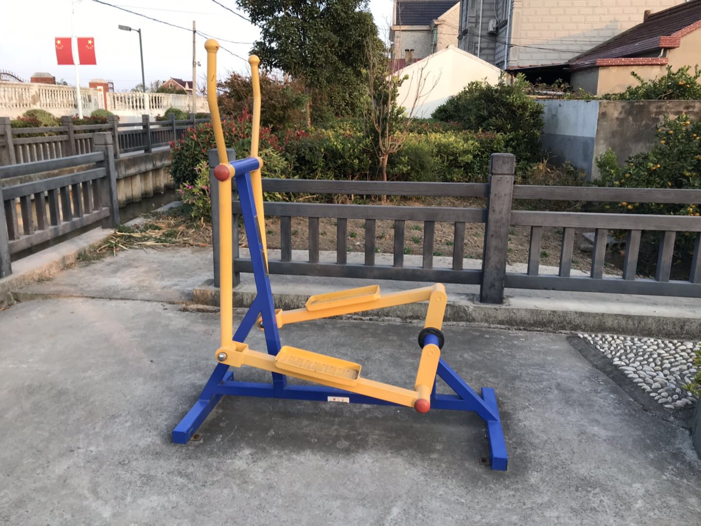 室外椭圆机