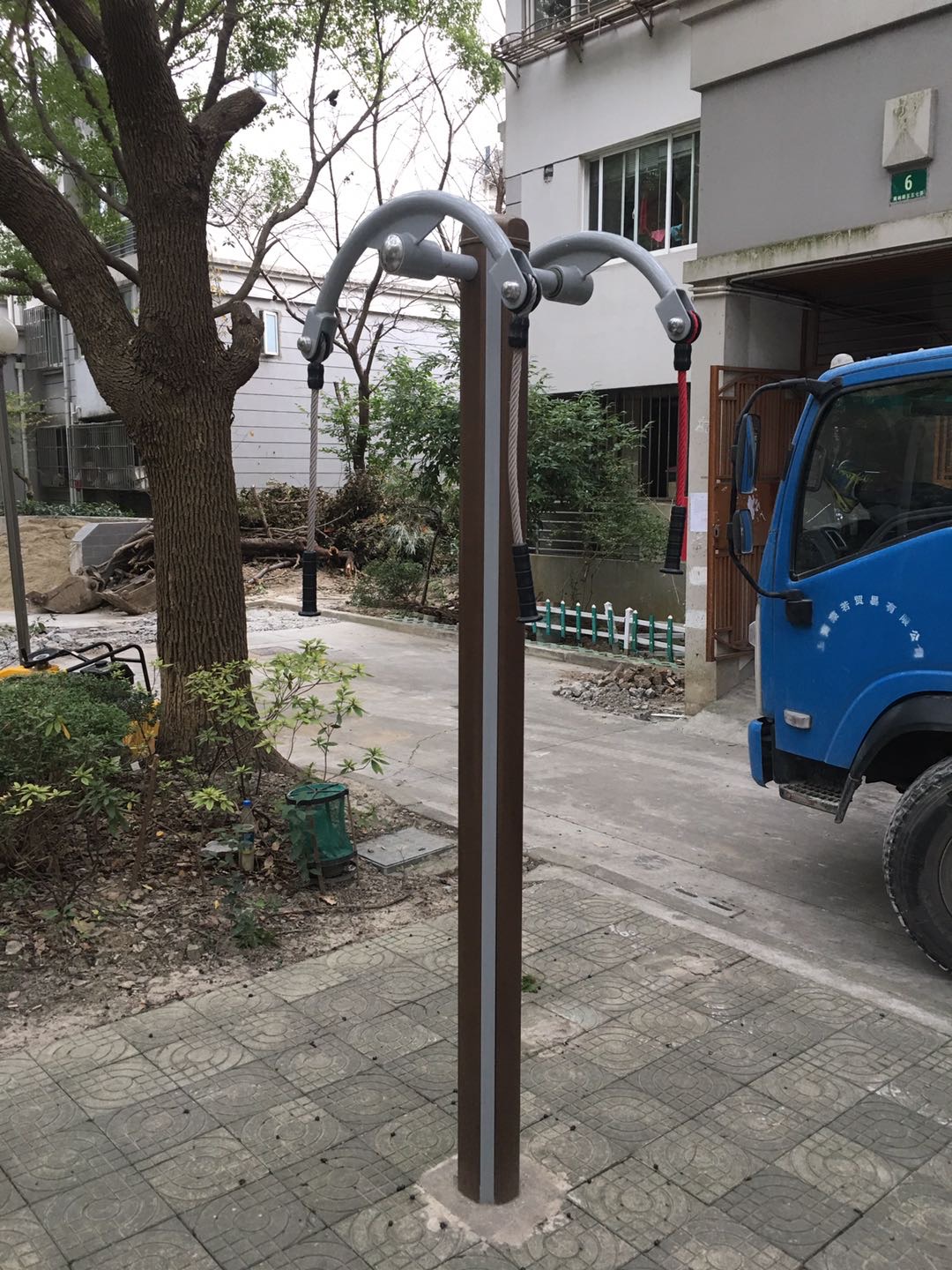 上肢牵引器