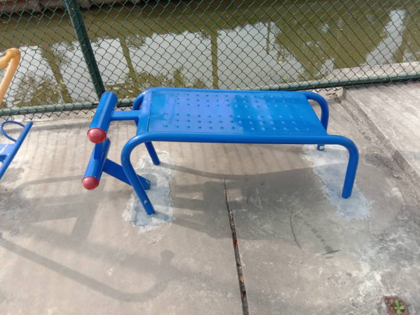 仰卧起坐板