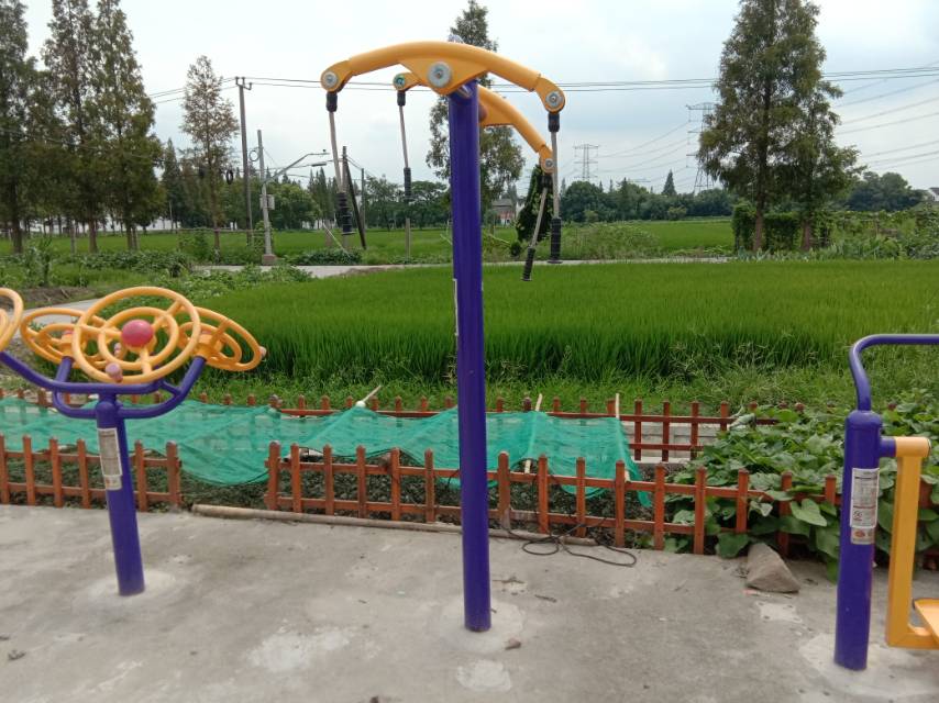 牵引器