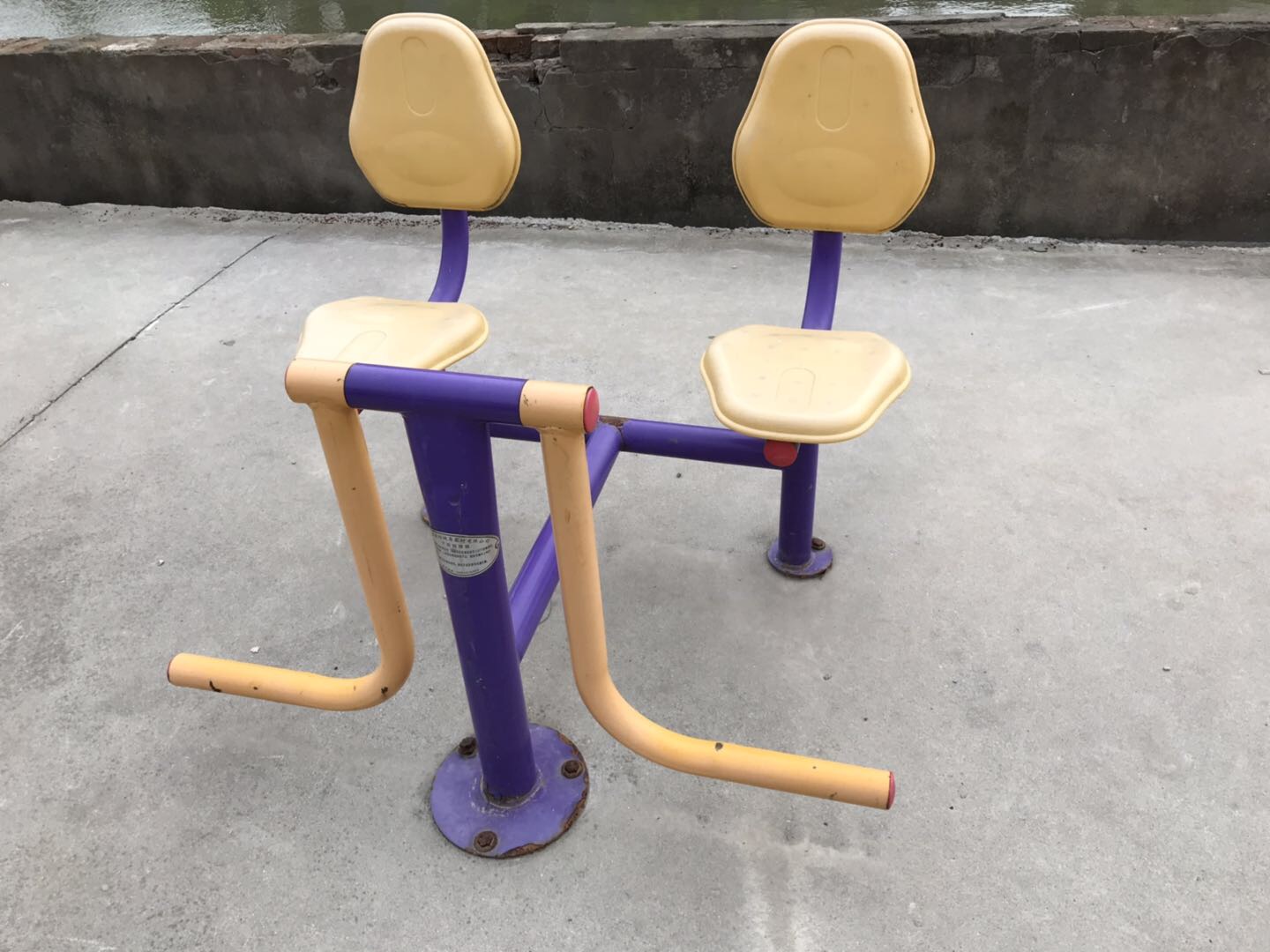 下肢摇摆器