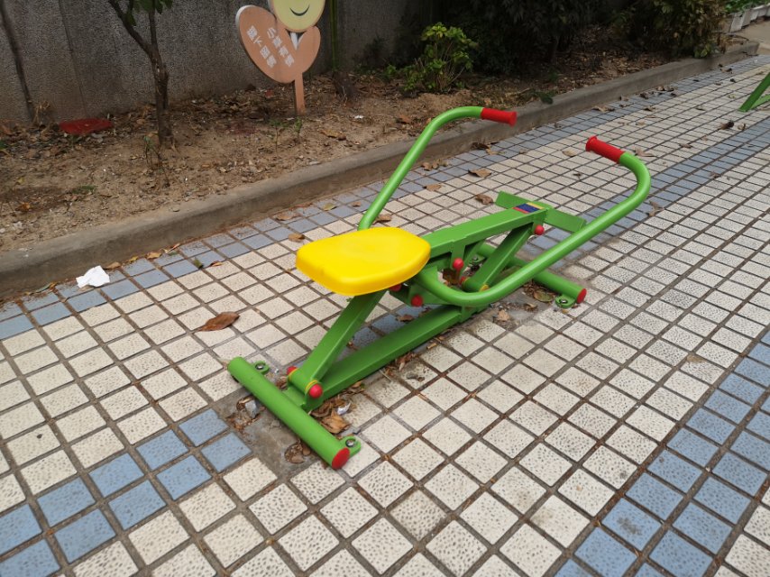 划船器