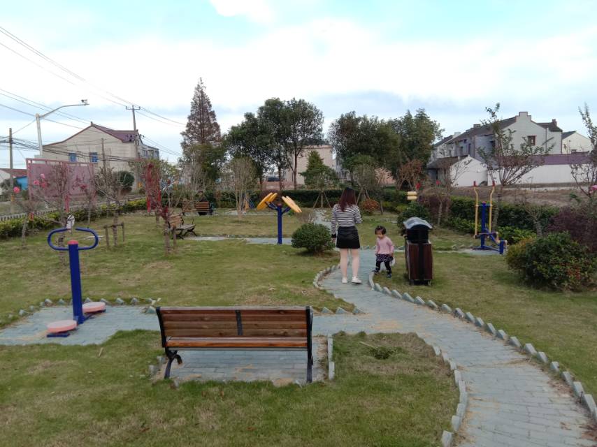 营前村1队陈家宅4号前健身路径